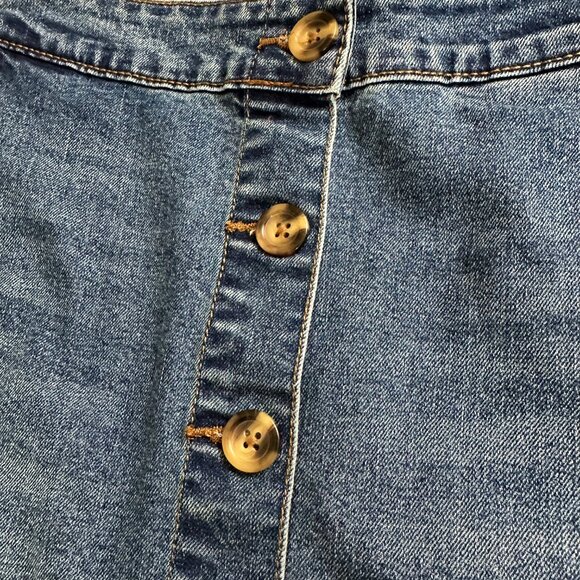 NWT Maison Jules Denim Skirt Mini Button Front‎ 2 Womens - Picture 4 of 7